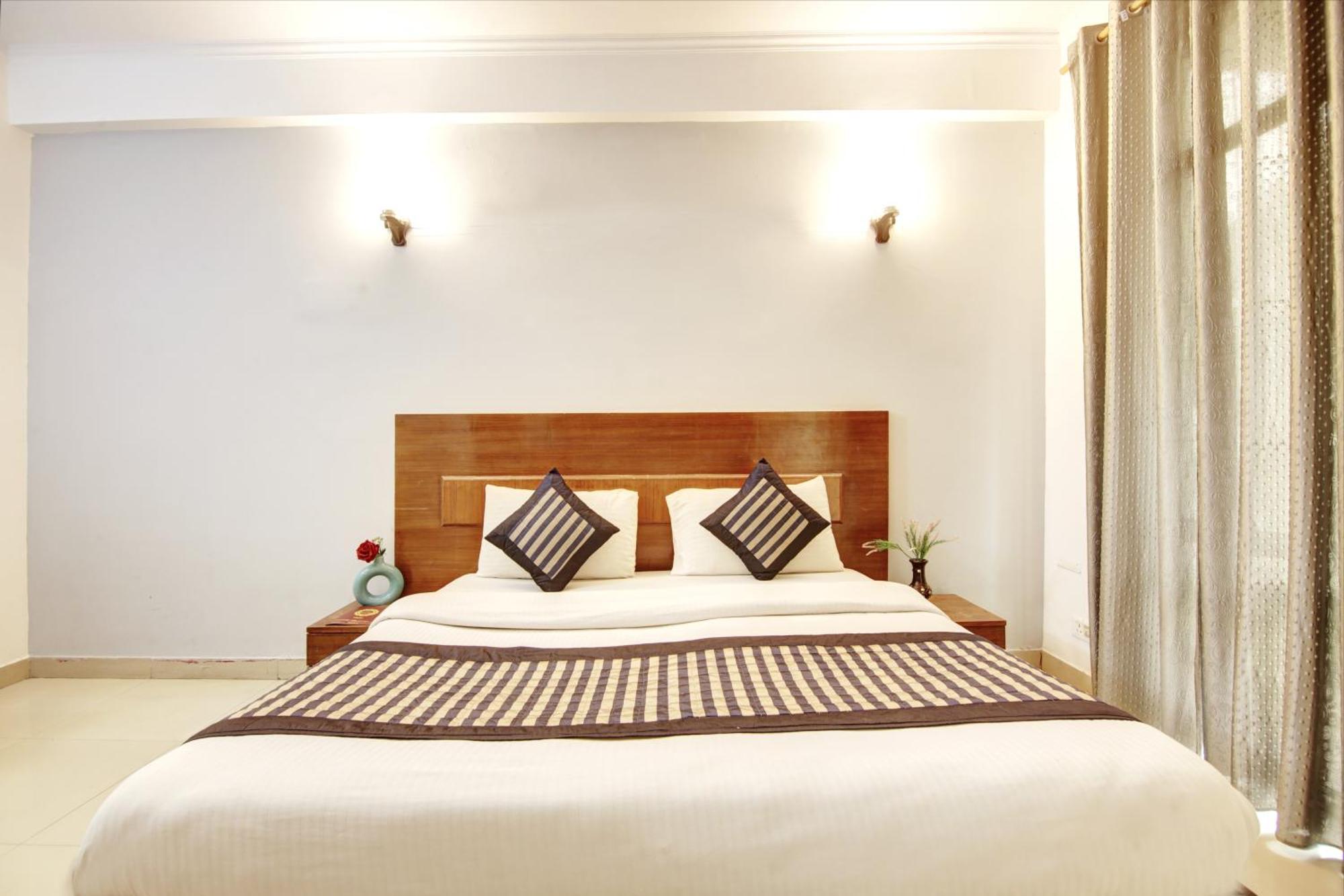 Hotel Ashvins Palace Gurgaon Exterior foto