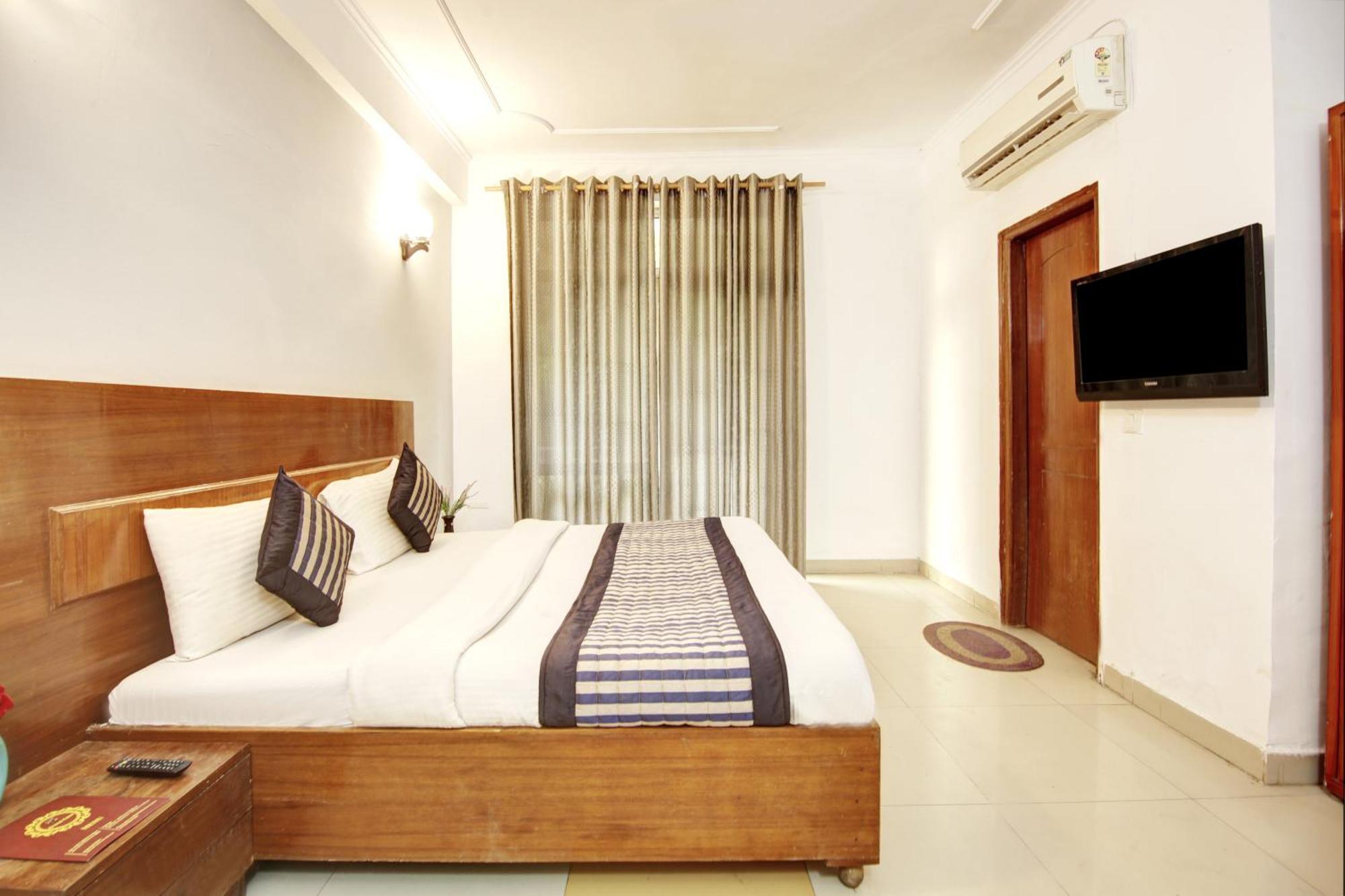 Hotel Ashvins Palace Gurgaon Exterior foto