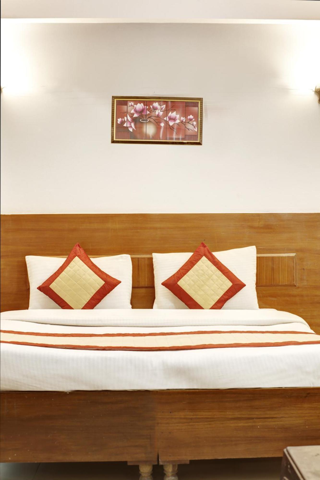 Hotel Ashvins Palace Gurgaon Exterior foto