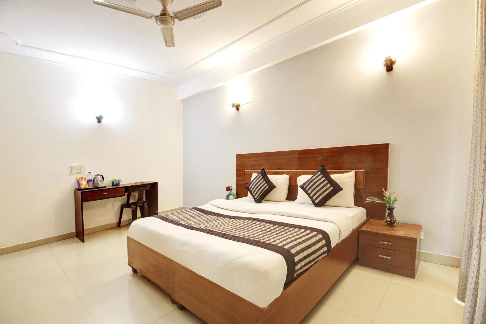 Hotel Ashvins Palace Gurgaon Exterior foto